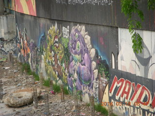 Malaysia, Kuala Lumpur, Geo Hotel run - canal graffiti +++